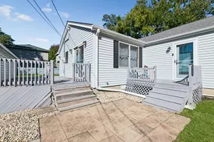 16132 Latrobe Ave, Oak Forest, IL 60452 - Photo 2