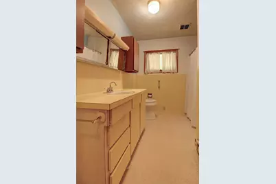 4020 W Wisconsin Street, Dixon, IL 61021 - Photo 12