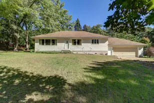 4020 W Wisconsin St, Dixon, IL 61021 - Photo 1