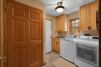 531 N Easy Street, Palatine, IL 60067 - Photo 8
