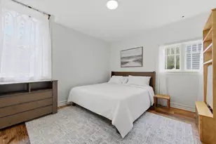 235 1/2 Greenwood St, Evanston, IL 60201 - Photo 16