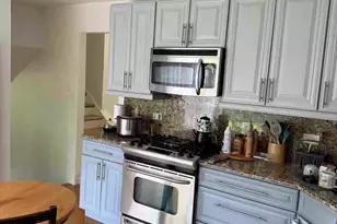 3927 Crestwood Dr, Northbrook, IL 60062 - Photo 14