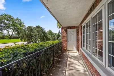 5645 S Cass Avenue #102, Westmont, IL 60559 - Photo 12