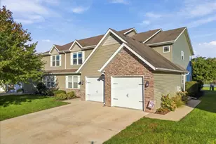 1711 W River St, Dixon, IL 61021 - Photo 2