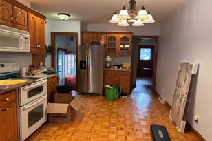 506 S 3rd St, West Dundee, IL 60118 - Photo 4