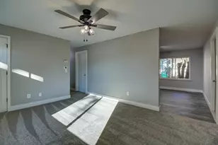 415 W 5th St, Rock Falls, IL 61071 - Photo 4