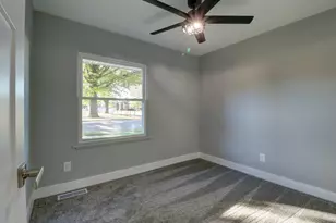415 W 5th St, Rock Falls, IL 61071 - Photo 14