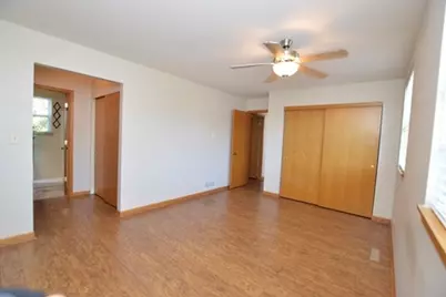 728 Village Circle, Marengo, IL 60152 - Photo 12