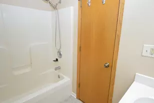 728 Village Cir, Marengo, IL 60152 - Photo 24