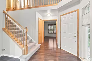 708 E Bayou Ct, Fox Lake, IL 60020 - Photo 8