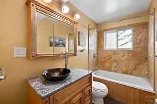 6051 N Marmora Ave, Chicago, IL 60646 - Photo 16