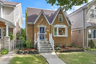 6051 N Marmora Ave, Chicago, IL 60646 - Photo 1