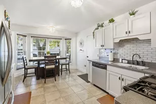 19879 Lakeview Way, Mokena, IL 60448 - Photo 6