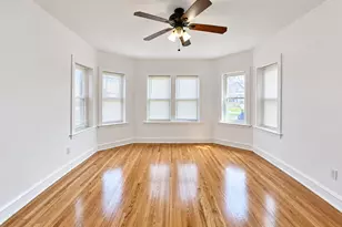 7332 S Artesian Ave, Chicago, IL 60629 - Photo 4