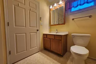 30 S Walnut Dr, North Aurora, IL 60542 - Photo 12