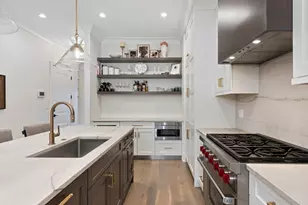 2541 N Wayne Ave, Chicago, IL 60614 - Photo 8