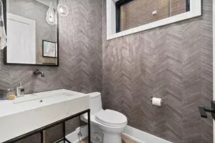 2541 N Wayne Ave, Chicago, IL 60614 - Photo 14
