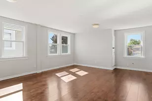 10054 S St Lawrence Ave, Chicago, IL 60628 - Photo 16