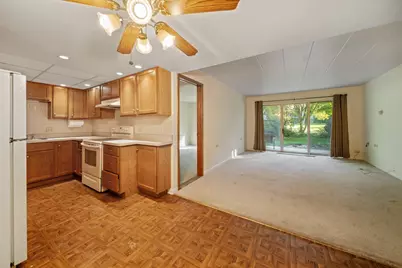 5300 Walnut Avenue #20a, Downers Grove, IL 60515 - Photo 6