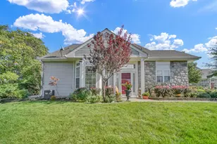 34734 N Lakeside Dr, Ingleside, IL 60041 - Photo 2