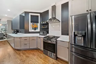 4818 S Evans Ave, Chicago, IL 60615 - Photo 10