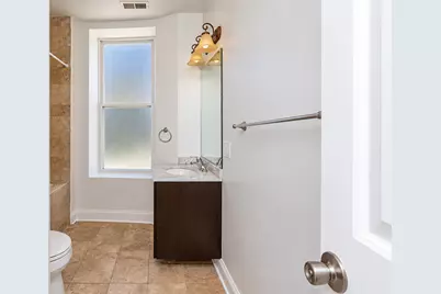 3927 N Clarendon Avenue #1F, Chicago, IL 60613 - Photo 4