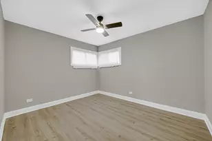 188 Washington St, Park Forest, IL 60466 - Photo 12
