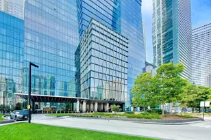 363 E Wacker Dr, Chicago, IL 60601 - Photo 2