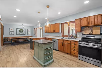 555 Old Mill Road, Plano, IL 60545 - Photo 12