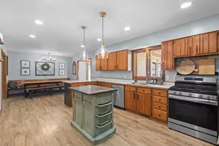 555 Old Mill Rd, Plano, IL 60545 - Photo 12