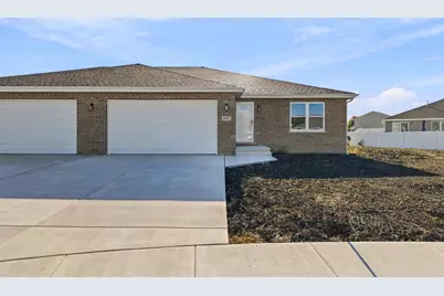 1952 Eagle Drive, Morris, IL 60450 - Photo 2