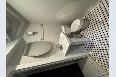 4649 N Manor Avenue #G, Chicago, IL 60625 - Photo 10
