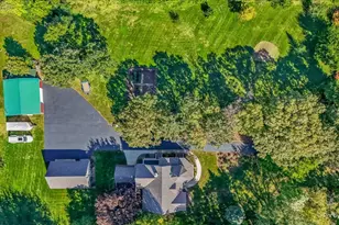 39W632 Bolcum Rd, Saint Charles, IL 60175 - Photo 10