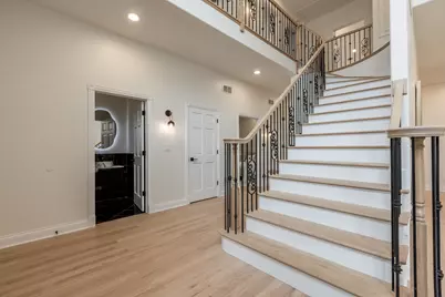 6723 N Harding Avenue, Lincolnwood, IL 60712 - Photo 8
