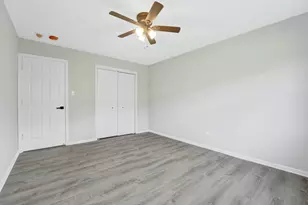 151 W 63rd St, Westmont, IL 60559 - Photo 6