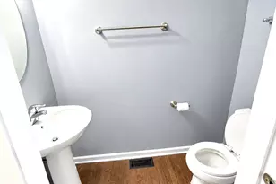 1150 Evergreen Ave, Des Plaines, IL 60016 - Photo 8