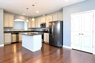 1150 Evergreen Ave, Des Plaines, IL 60016 - Photo 2