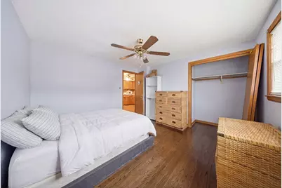 7426 62 Place W, Summit, IL 60501 - Photo 16
