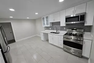 813 Chicago Rd, Chicago Heights, IL 60411 - Photo 6