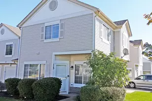 113 Heather Glen Dr, Aurora, IL 60504 - Photo 1