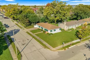 1001 Winthrop Ave, Joliet, IL 60435 - Photo 26