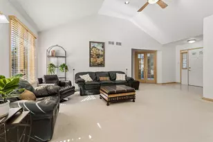 1109 Michael St, Lockport, IL 60441 - Photo 4