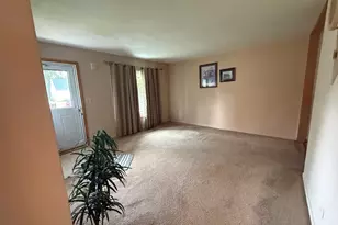 2310 Jethro Ave, Zion, IL 60099 - Photo 4