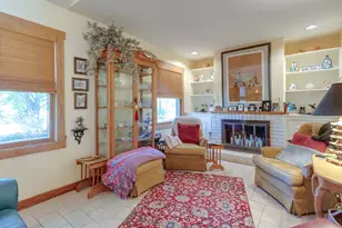 10704 Breezy Lawn Rd, Spring Grove, IL 60081 - Photo 6