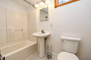 3317 Pearl St, McHenry, IL 60050 - Photo 22