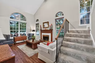 1251 Cranbrook Dr, Schaumburg, IL 60193 - Photo 2