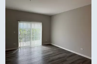 301 N Madison Street #5B, Woodstock, IL 60098 - Photo 4
