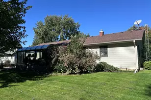 112 W Carol Ave, Cortland, IL 60112 - Photo 8