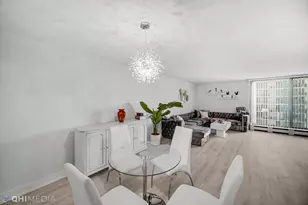 6033 N Sheridan Rd, Chicago, IL 60660 - Photo 12