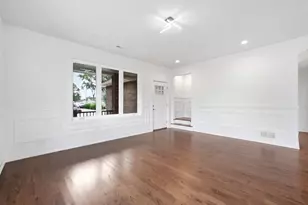 6939 W 95th Pl, Oak Lawn, IL 60453 - Photo 6